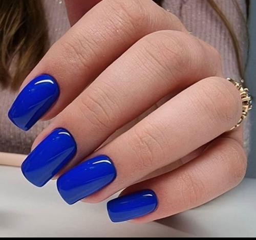 Ну а как насчёт подборки такого же классного синего маникюра. 01