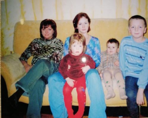 Самые классные подарки, неожиданные воспоминания, от того, кто знает тебя с детства. 02