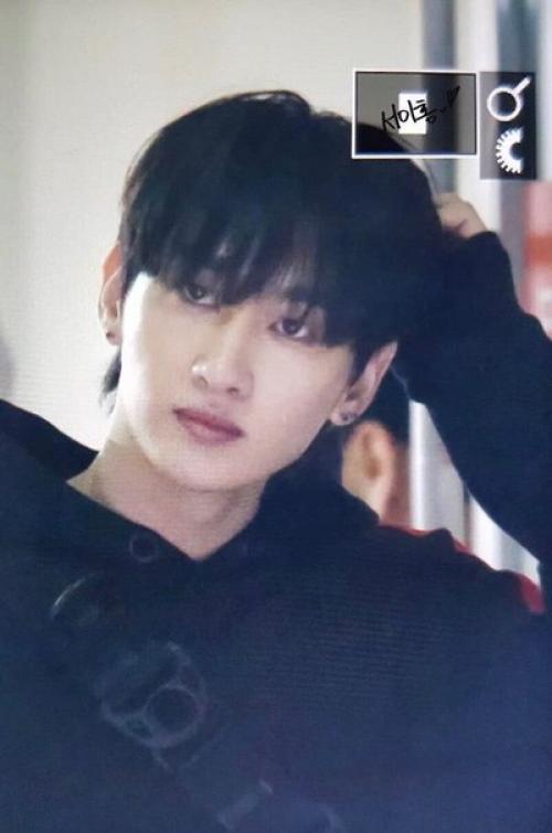 180414 Суджу провели фансайн на 100 человек~. 01