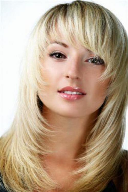 Красивые варианты причёсок для волос различной длины Каскад, рапсодия, Елена, Аврора. 08