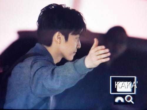 180414 Суджу провели фансайн на 100 человек~. 03