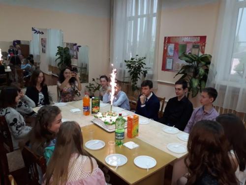 Мы встретились с вами - был первый урок, в мир музыки сделан был первый шажок. 05 Мы встретились с вами - был первый урок, в мир музыки сделан был первый шажок. 05