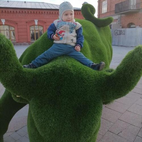 Семейная прогулка по родному и любимому парку. 02 Семейная прогулка по родному и любимому парку. 02