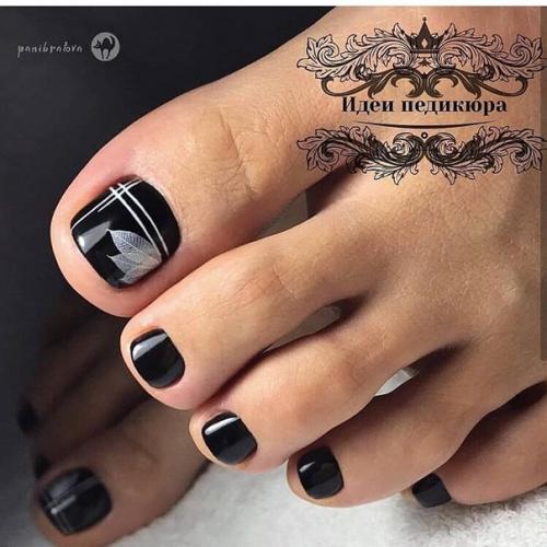 Идеи красивого педикюра. 01