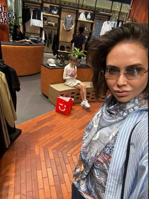 Как трогательно Ляйсан утяшева и Павел воля поздравили дочурку Софию с 11-летием! 03