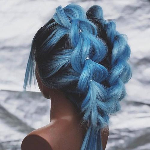 Bпepbые удалось обнаружить формирование экзопланеты на раннем этапе. 03