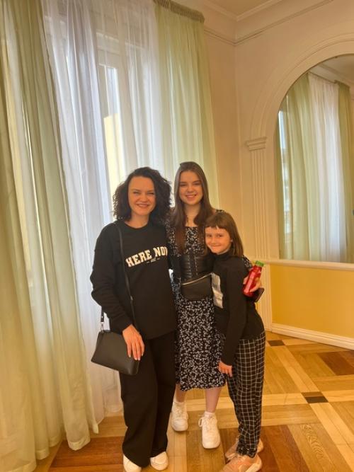 Главное то, что счастье есть и рядом любовь! 01