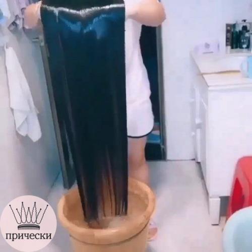 Когда отключили воду и приходится выживать, а у тебя длинные волосы. 03