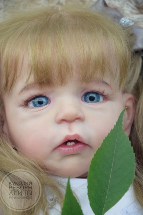 Сашенька готова показаться. 01