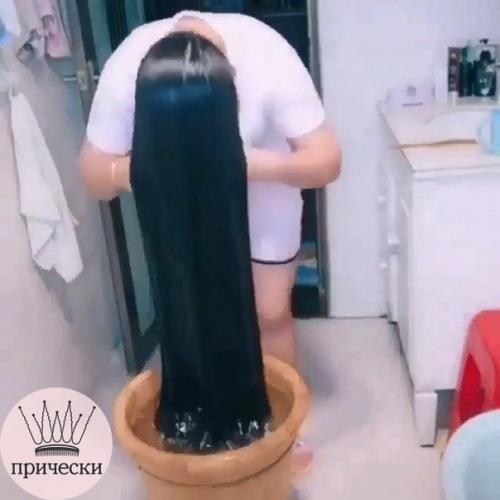 Когда отключили воду и приходится выживать, а у тебя длинные волосы. 01