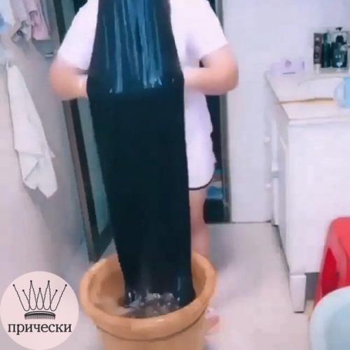 Когда отключили воду и приходится выживать, а у тебя длинные волосы. 08