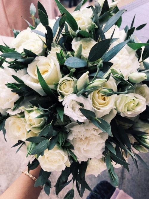 Хочется сказать спасибо всем людям, которые нам с мужем очень помогли сделать наш день незабываемым. 01 Хочется сказать спасибо всем людям, которые нам с мужем очень помогли сделать наш день незабываемым. 01