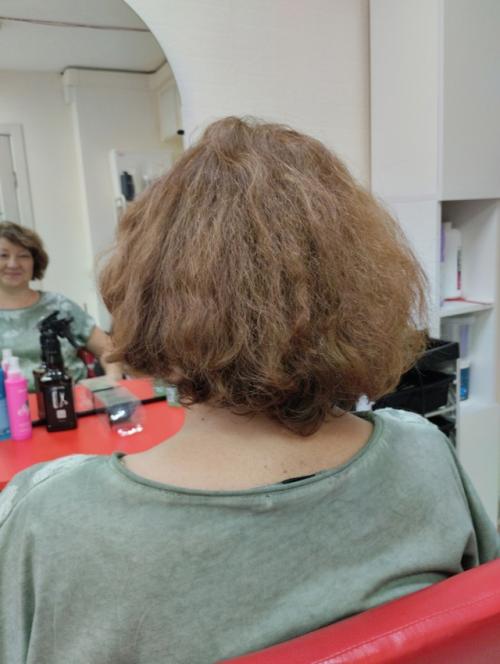 Вот бывает же так, правда: вы долго думали над тем, чтобы изменить свою прическу или сделать мейк чуть ярче обычного. 03