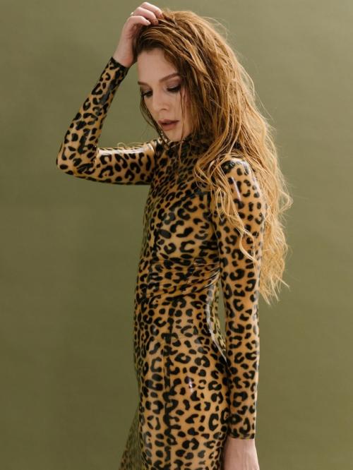 Наталья подольская модный стиль в леопардовом платье раздала. 01