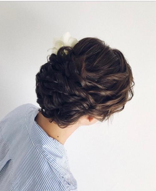 Свадебная причёска на короткие волосы. 01