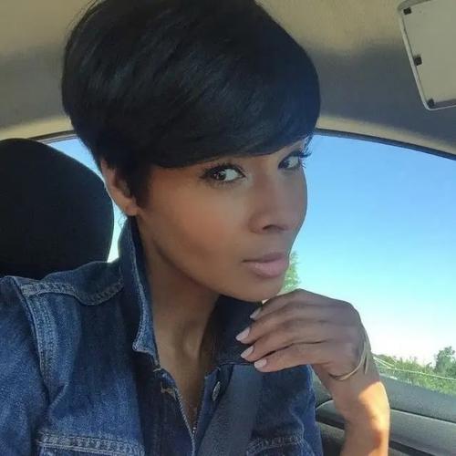 Перед смертью в 40 лет от рака желудка всемирно известный дизайнер и автор кирзаида Родригес написала: 02