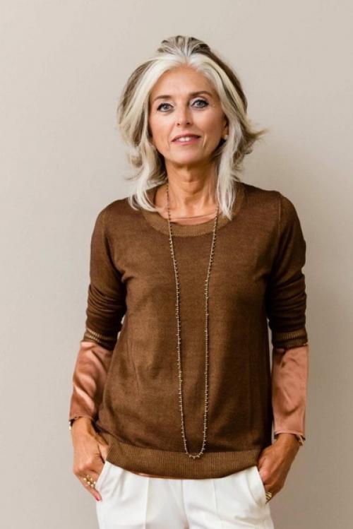 59-Летняя паола марелла - архитектор, агент по недвижимости и телеведущая. 05