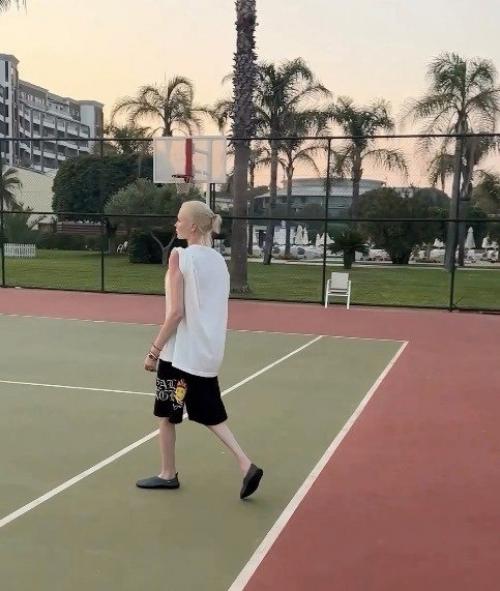 5 опасных сигналов для родителей, что ребенку срочно нужна помощь: 02