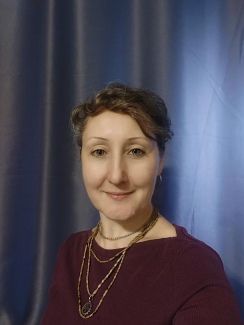 Так была загружена последнее время, что здесь даже не опубликовала последние фото моего челленджа по проявленности и не подвела итог. 04