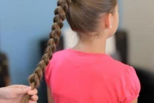 Оригинальная коса: перевернутые сердечки. 05