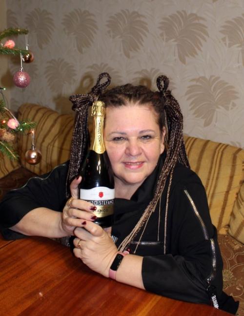 Праздничная неделя к своему завершению подходит. 08