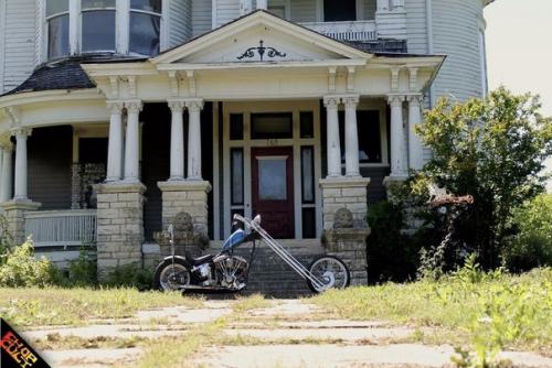 Чоппер (англ. Chopper) - стиль мотоцикла. 01 Чоппер (англ. Chopper) - стиль мотоцикла. 01