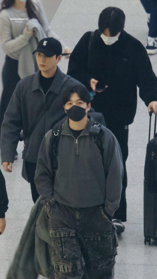 190126: сонджин из Day6 подстриг волосы. 01