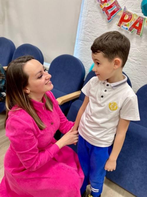 Воспитывая своего сына - я забочусь о чей-то дочери. 08