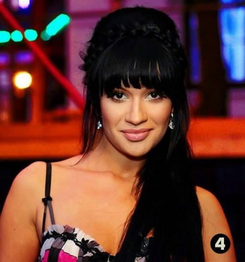 Лена бушина все свои прически за много лет показала. 05