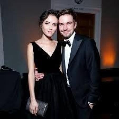 Петров и милославская так красиво смотрятся вместе. 04