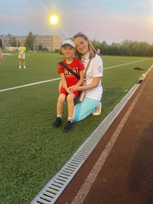 Воспитывая своего сына - я забочусь о чей-то дочери. 04