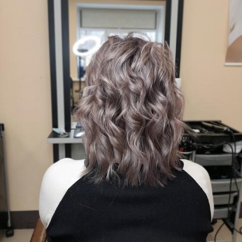 Череда праздников продолжается, а значит, пора готовиться к рождеству естественно, что в этот день твоя прическа должна быть особенной! 01