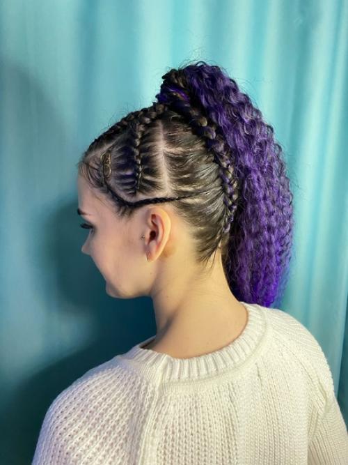 Кудрявый хвост легко вас выделит из толпы, а если он еще и цветной это просто. 04