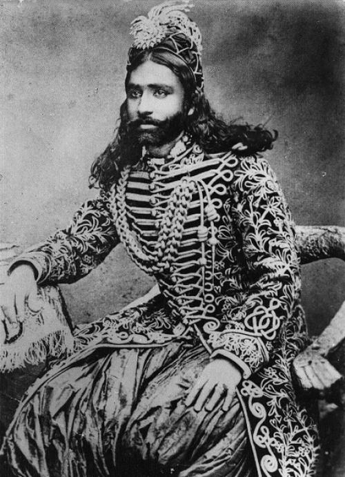 Кровать садика Мухаммада хана аббаси IV. 01 Кровать садика Мухаммада хана аббаси IV. 01