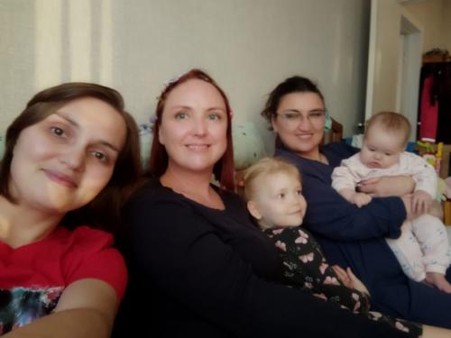 В нашей семье много женщин! 05