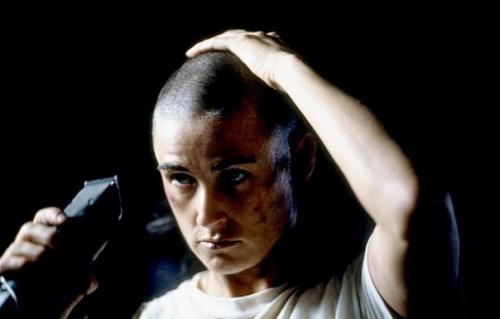 (Продолжение). К бритым женщинам вообще особенное отношение. 02 (Продолжение). К бритым женщинам вообще особенное отношение. 02