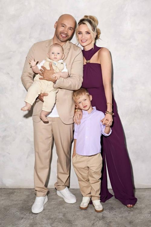 Кристина черкасова. Кадры с сентябрьской съемки. 01 Кристина черкасова. Кадры с сентябрьской съемки. 01