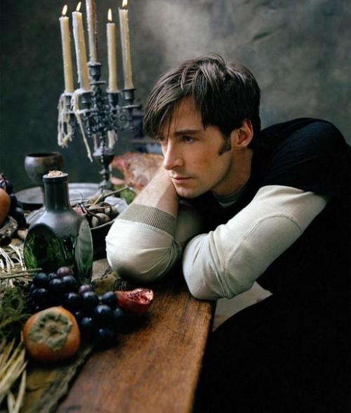 Фотосессия Кейт бекинсейл и Хью джекмана в 2004 году перед выходом Ван Хельсинга. 03