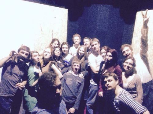 Прошел спектакль, и самое время написать что-то вроде отчета, где будут все мои впечатления и эмоции. 02 Прошел спектакль, и самое время написать что-то вроде отчета, где будут все мои впечатления и эмоции. 02