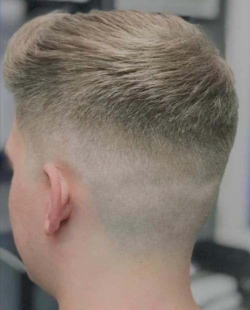 Самые модные мужские стрижки и главные тренды в сезоне 2024-2025 г. 01