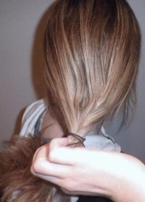 Вариант Быстрой прически для волос средней длины. 01