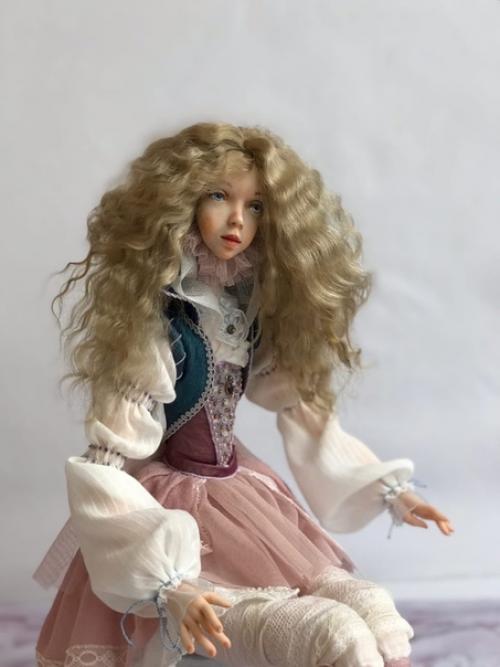 Какая причёска ей больше идёт? 04