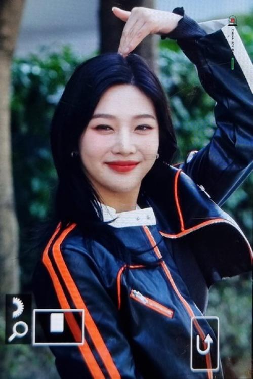 Instiz лицо Джой делает всю работу вместе с её новой стрижкой …. 04