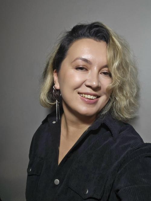 Я красивая - это не природная данность, не про отражение в зеркале. 01