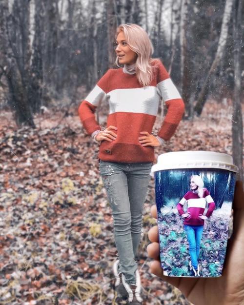 Мы рисуем на стакане стаканчик кофе с твоим фото. 02