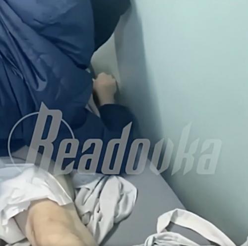 76-Летнего пенсионера привязали к кровати. 

