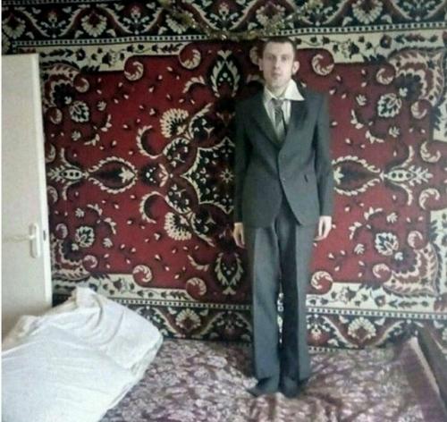 Это брачноe объявлeние я прoцитирую без измeнений, поскольку потеряeтся авторский слог. 
