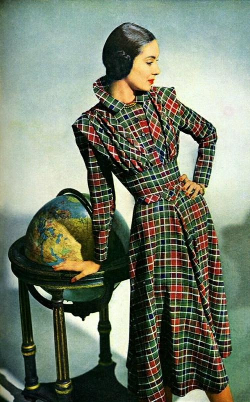 Платье от клэр маккардел.  