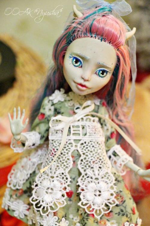 Да хотела сфотографировать новую голову рошельки (на заказ) завтра! 02