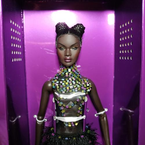 Первые конвенционные ласточки приехали. 01